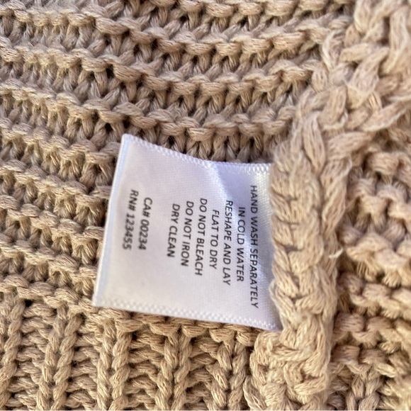 Dusty Pink Lord and Taylor Vintage Cardigan - Picture 3 of 7